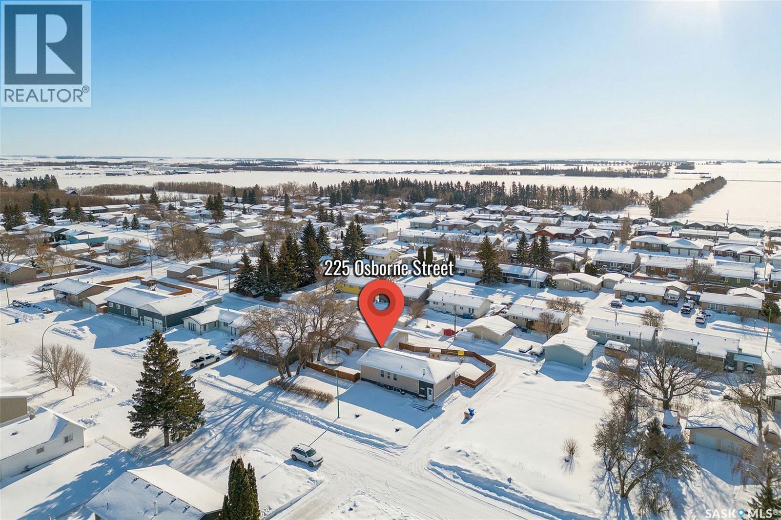 225 Osborne Street, Melfort, Saskatchewan  S0E 1A0 - Photo 4 - SK029822