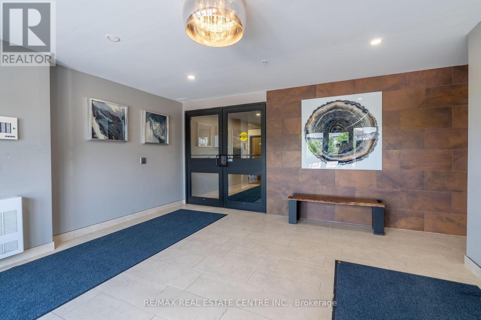 Ll14 - 25 Kay Crescent, Guelph, Ontario  N1L 0P2 - Photo 3 - X12855184