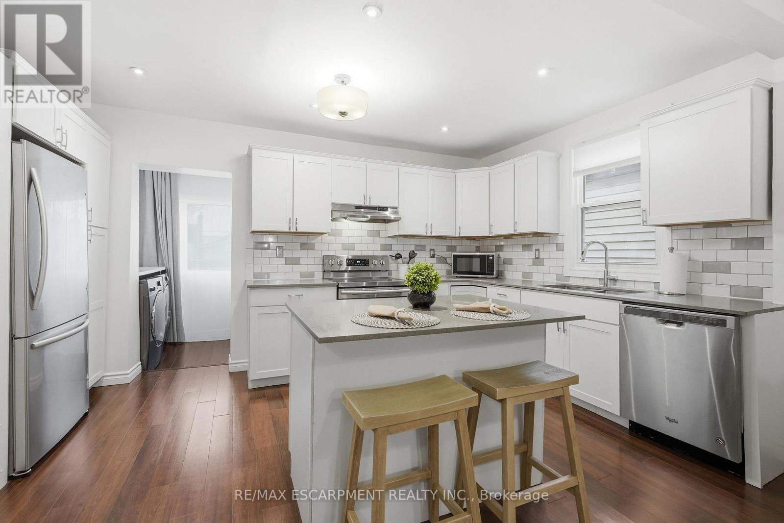 44 Whitfield Avenue, Hamilton, Ontario  L8L 4B6 - Photo 13 - X12855198