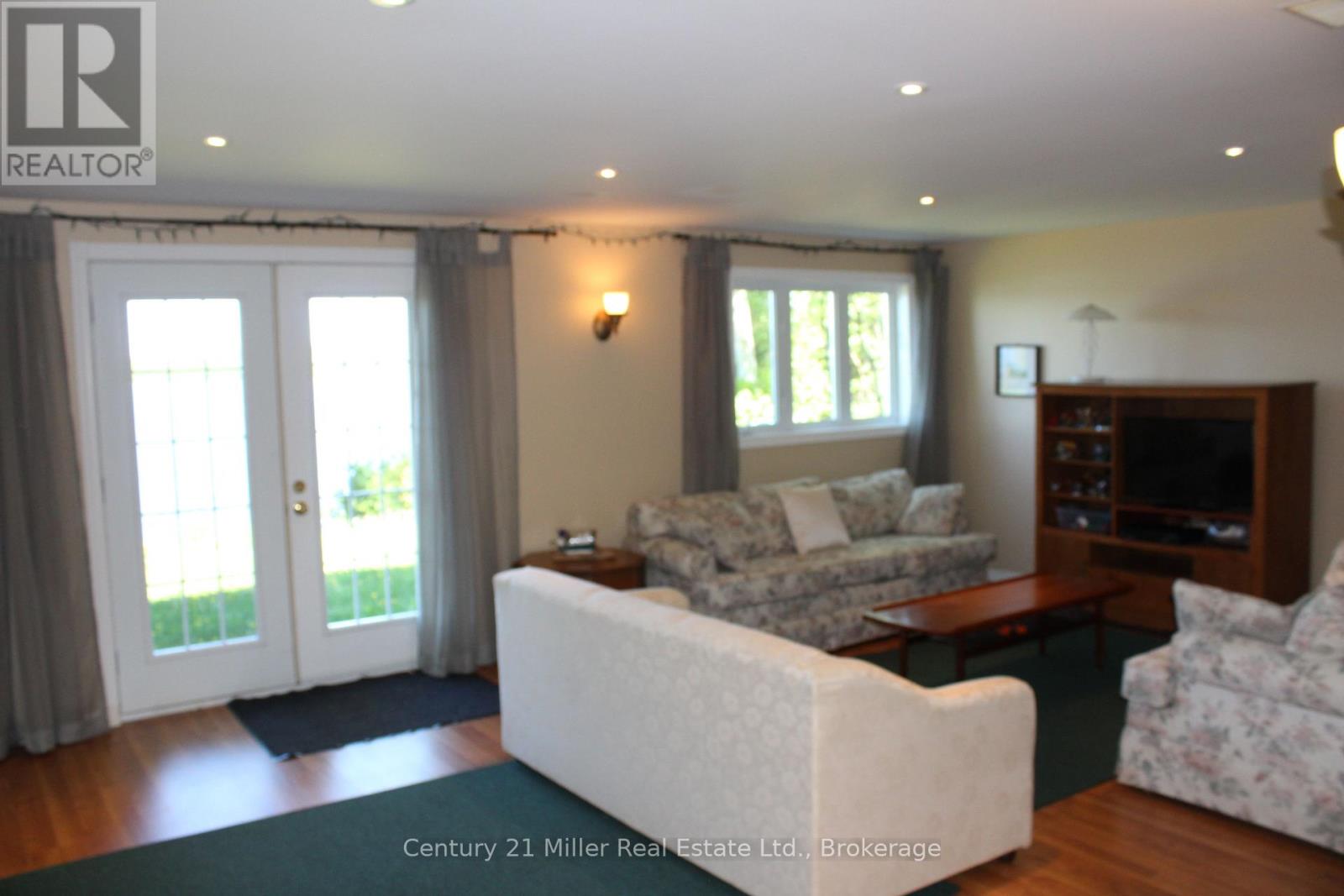 994 Kamaniskeg Lake Road, Hastings Highlands, Ontario  K0J 1L0 - Photo 33 - X12855212