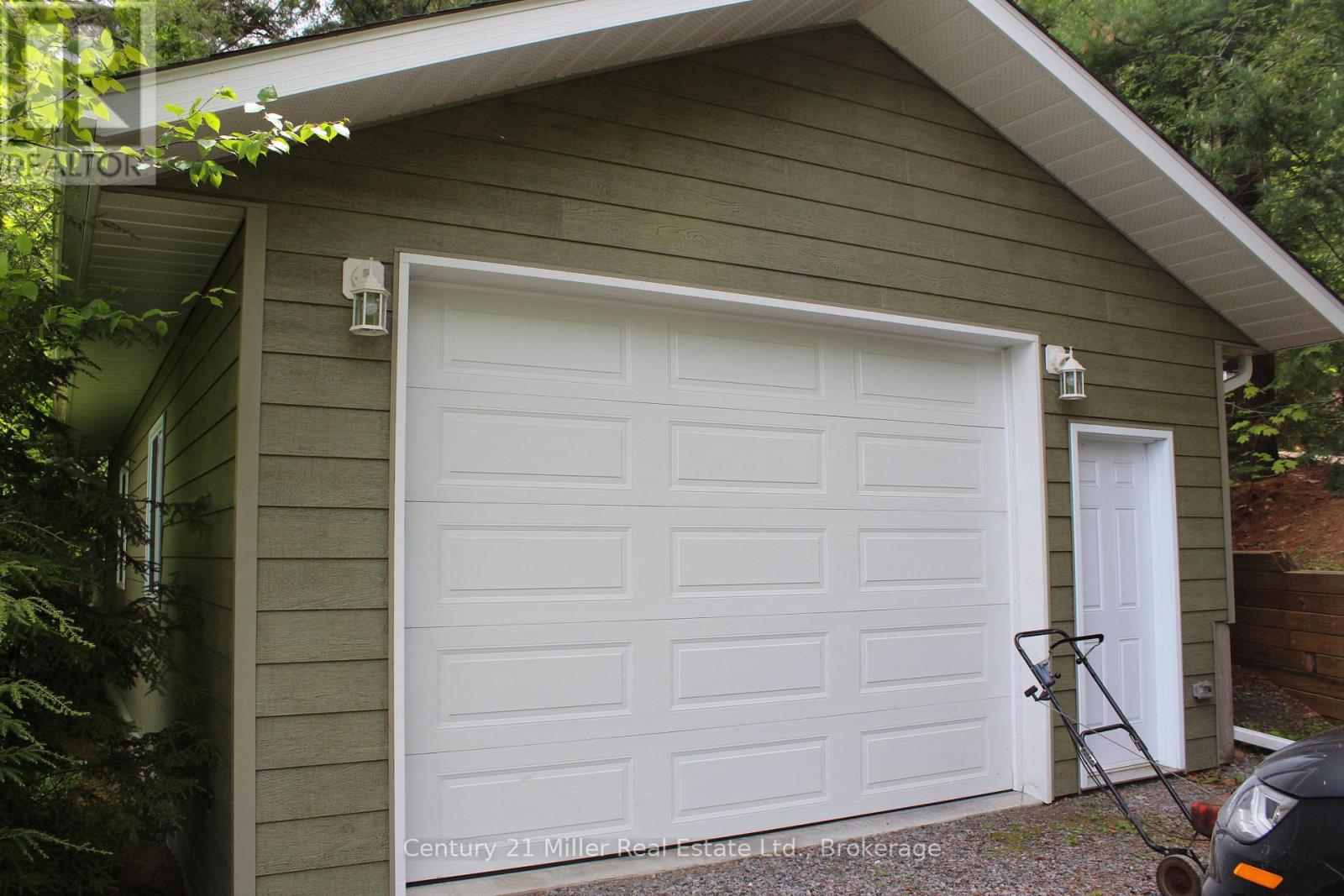 994 Kamaniskeg Lake Road, Hastings Highlands, Ontario  K0J 1L0 - Photo 45 - X12855212