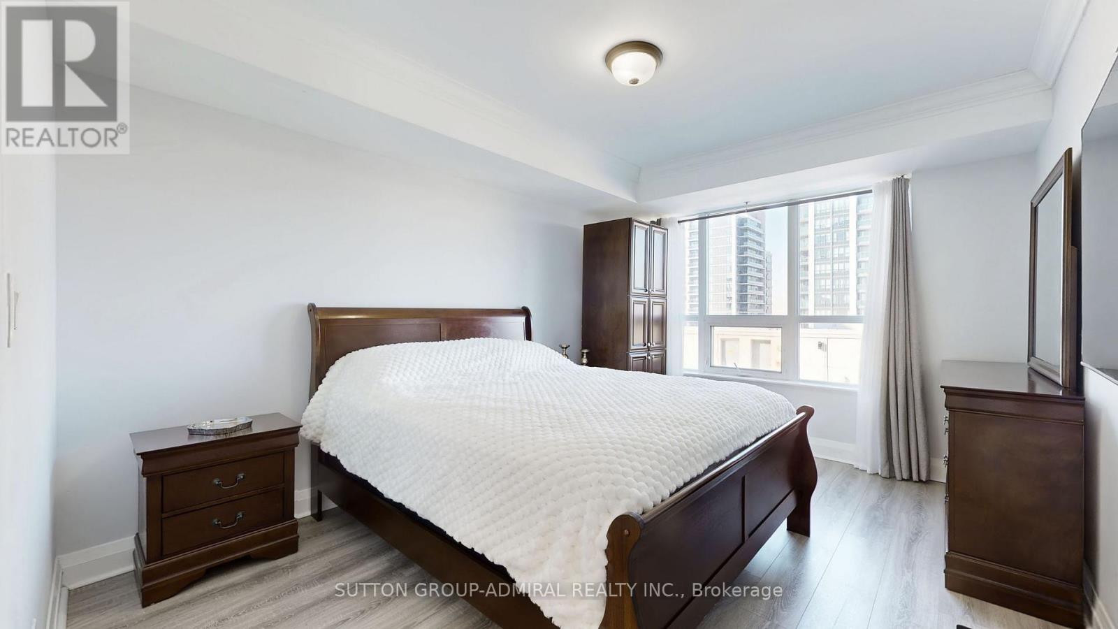 811 - 20 North Park Road, Vaughan, Ontario  L4J 0G7 - Photo 17 - N12851074