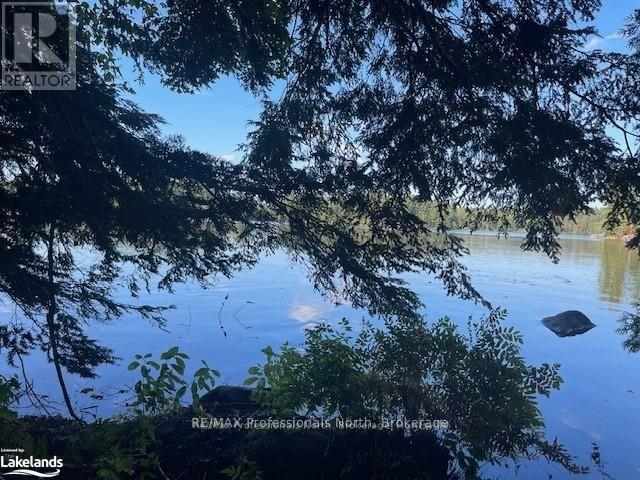 2 STONE GATE LANE, Bracebridge, Ontario