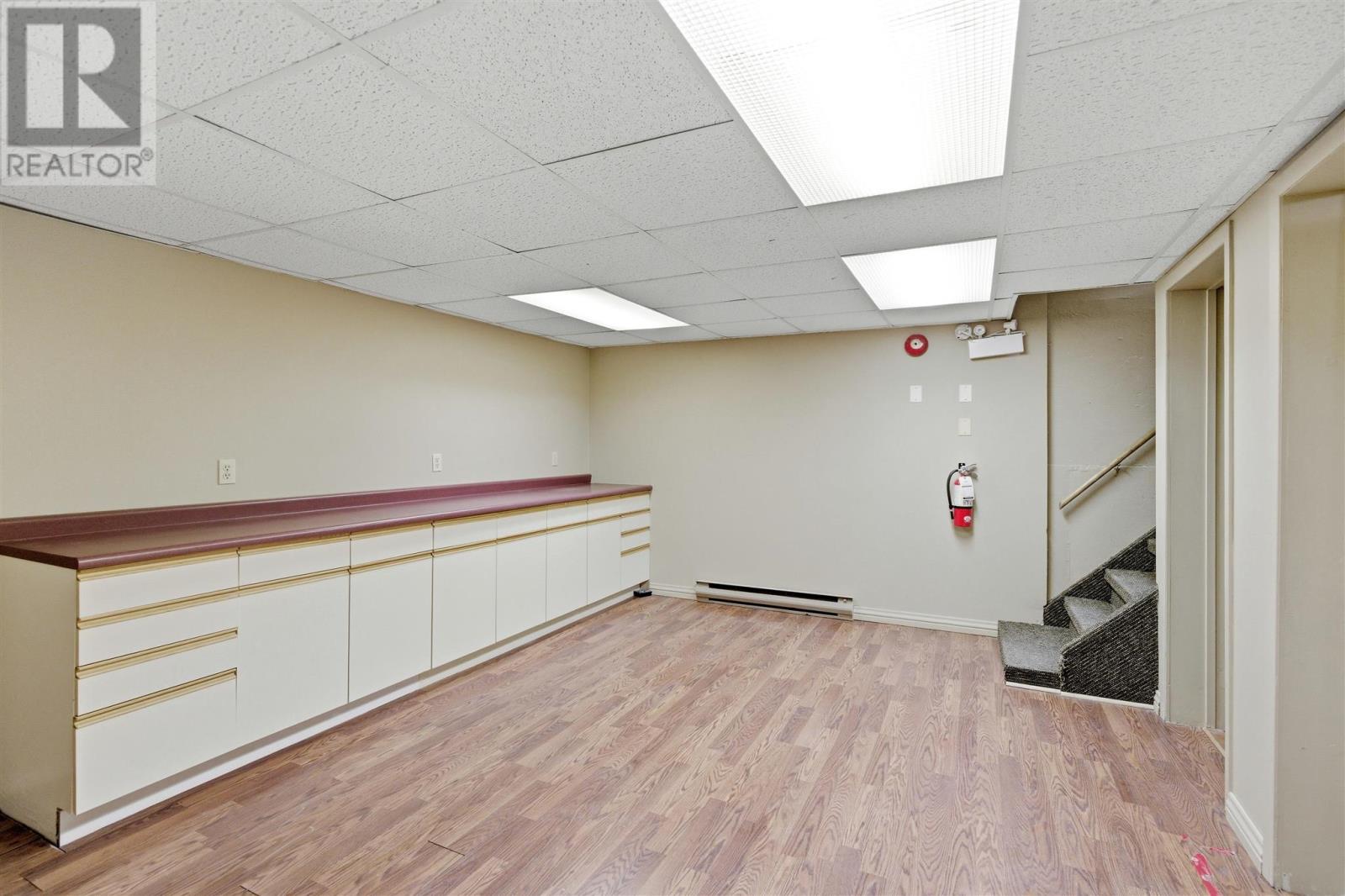 642 Great Northern Rd, Sault Ste. Marie, Ontario  P6B 4Z9 - Photo 25 - SM260027