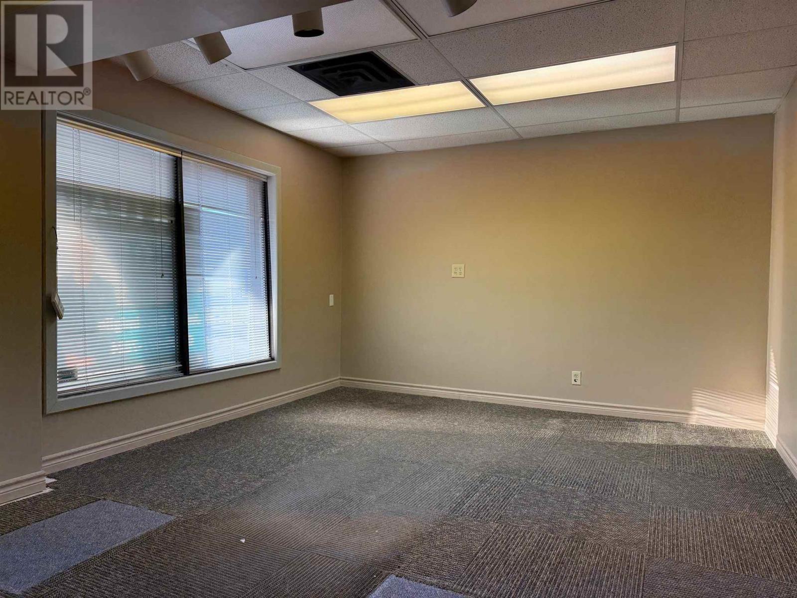 642 Great Northern Rd, Sault Ste. Marie, Ontario  P6B 4Z9 - Photo 38 - SM260027