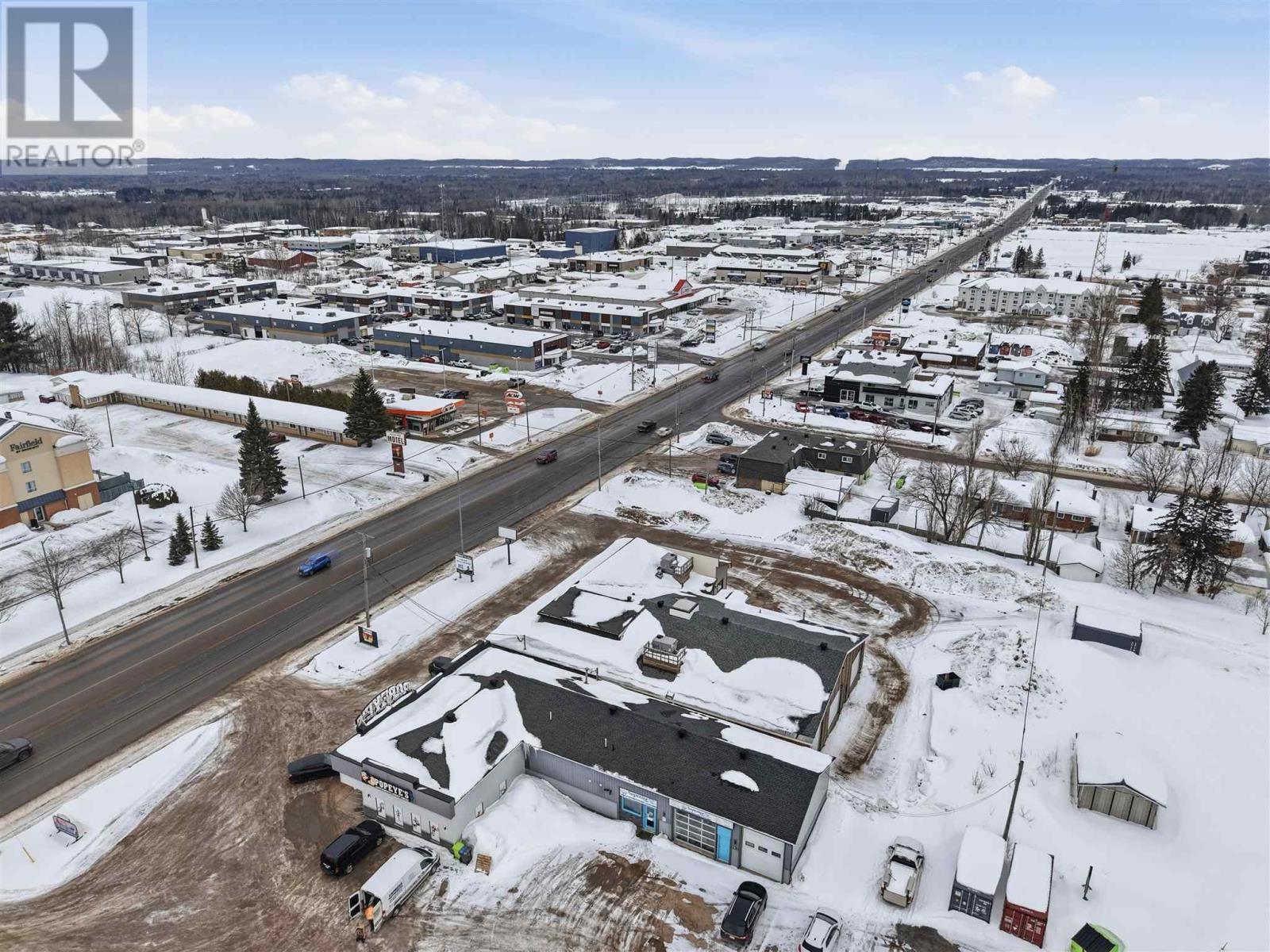 642 Great Northern Rd, Sault Ste. Marie, Ontario  P6B 4Z9 - Photo 45 - SM260027