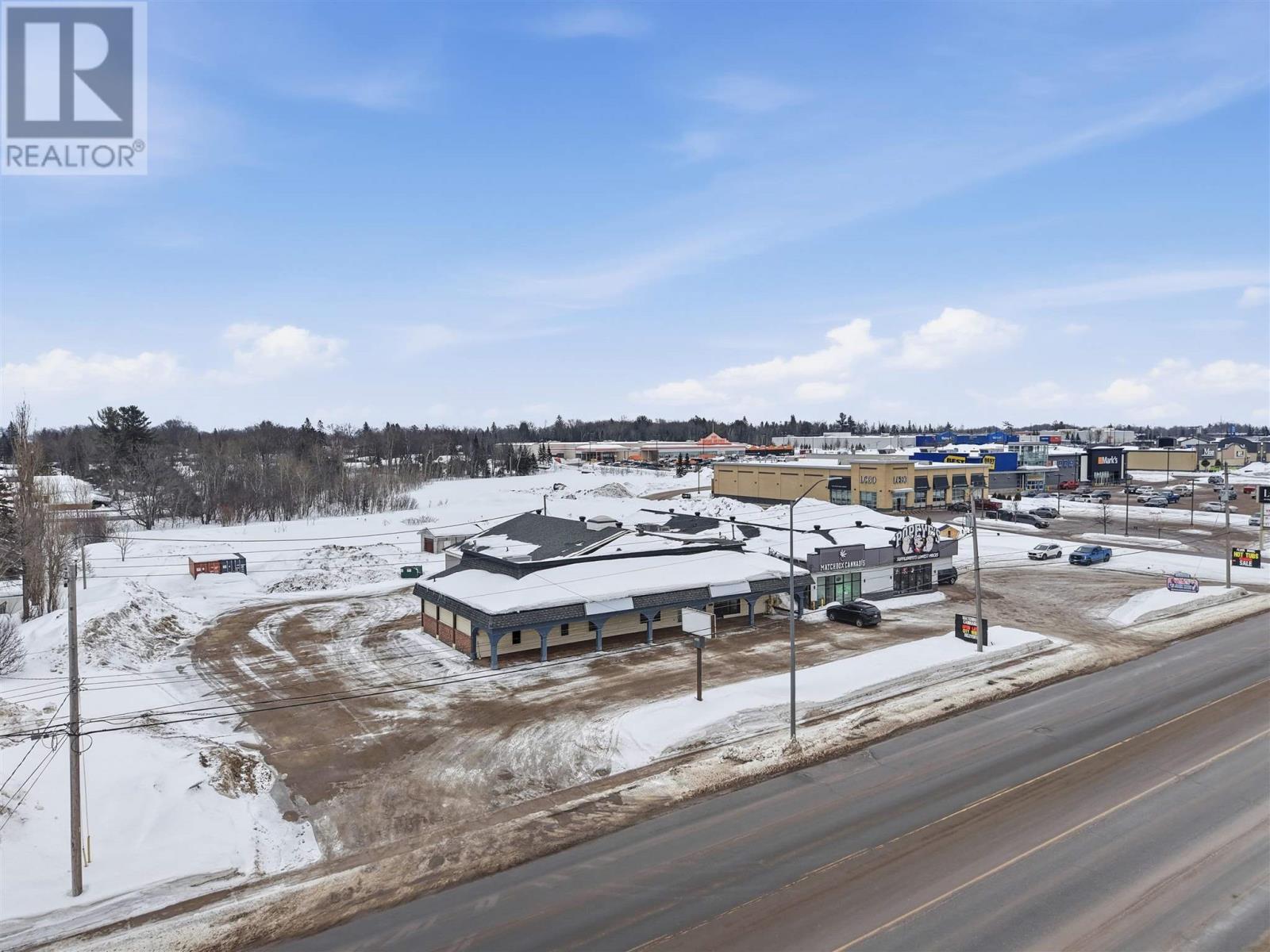 642 Great Northern Rd, Sault Ste. Marie, Ontario  P6B 4Z9 - Photo 44 - SM260027