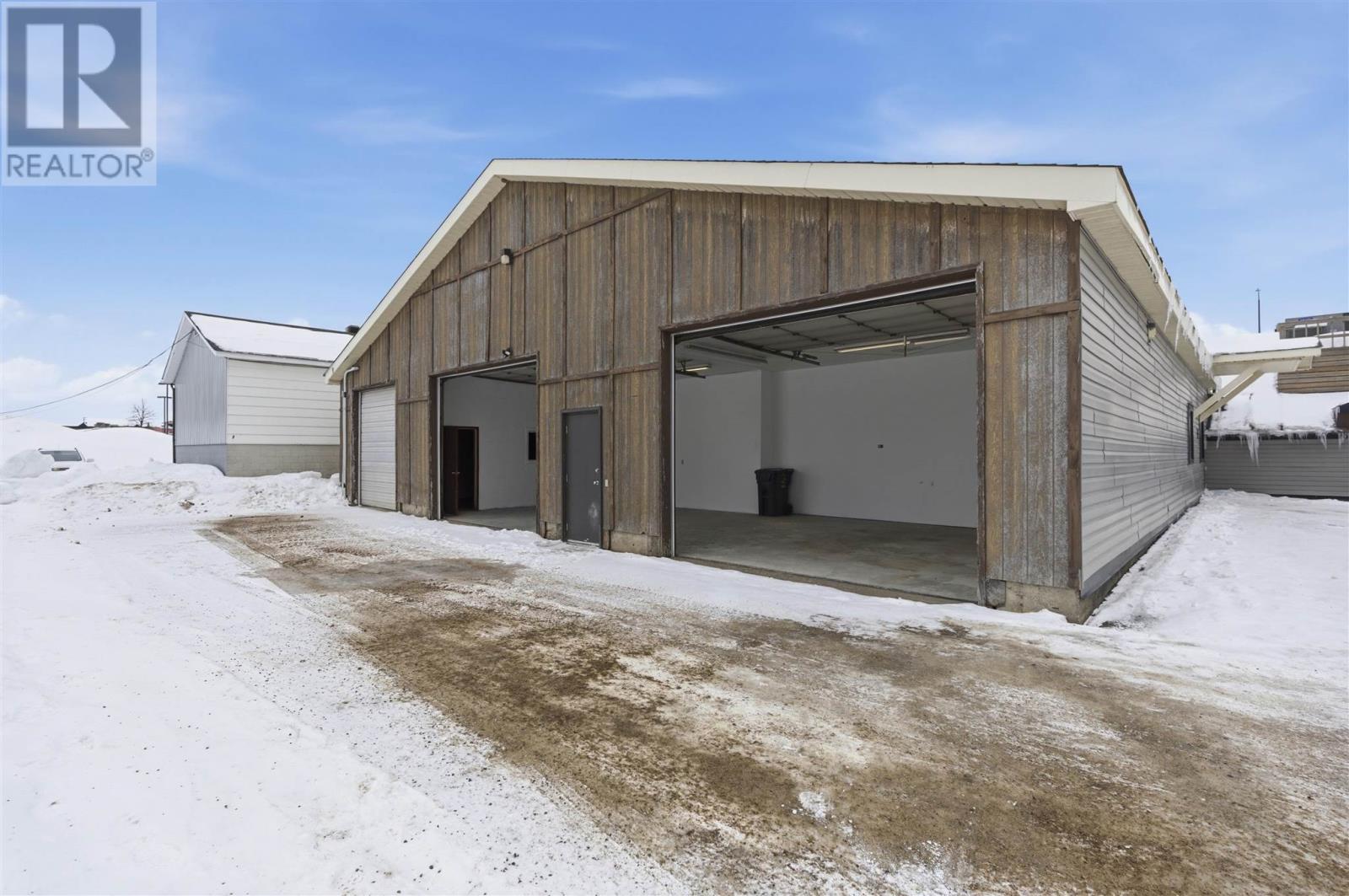 642 Great Northern Rd, Sault Ste. Marie, Ontario  P6B 4Z9 - Photo 5 - SM260027