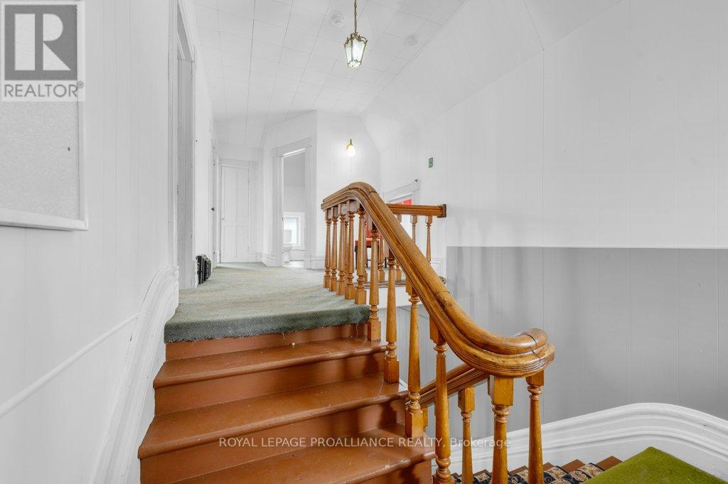 88 Marmora Street, Quinte West (Trenton Ward), Ontario  K8V 2J1 - Photo 18 - X12855262