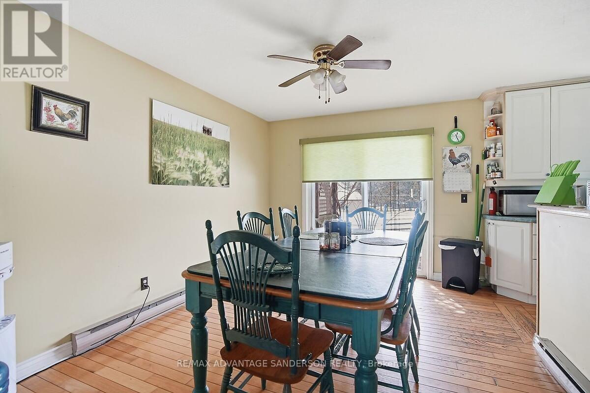 8201 Observatory Drive, Lucan Biddulph, Ontario  N0M 1V0 - Photo 33 - X12855322