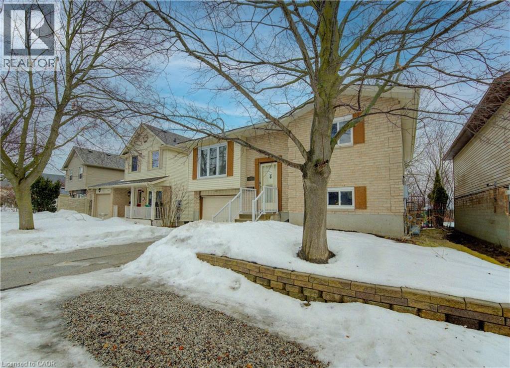 414 Woods Lane, Cambridge, Ontario  N3H 5J4 - Photo 2 - 40808912