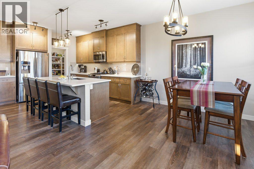 54 Crestbrook Drive Sw, Calgary, Alberta  T3B 5X7 - Photo 12 - A2289098