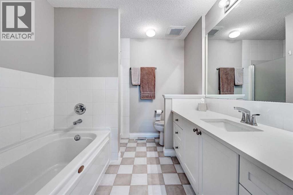 11, 10 St Julien Drive Sw, Calgary, Alberta  T2T 6E2 - Photo 19 - A2290027