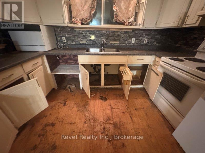 555 19th Street E, Owen Sound, Ontario  N4K 6B3 - Photo 11 - X12824768