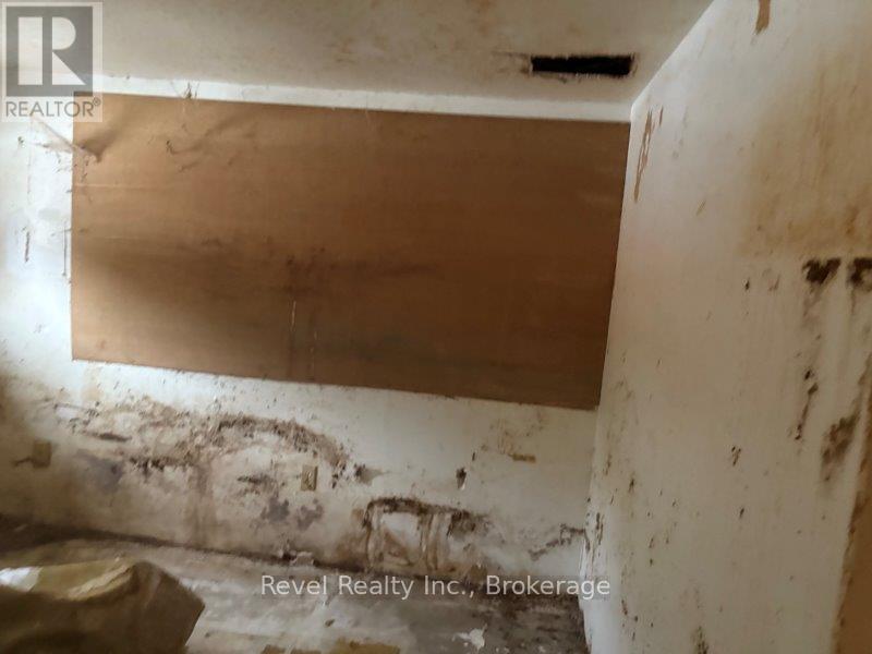 555 19th Street E, Owen Sound, Ontario  N4K 6B3 - Photo 38 - X12824768