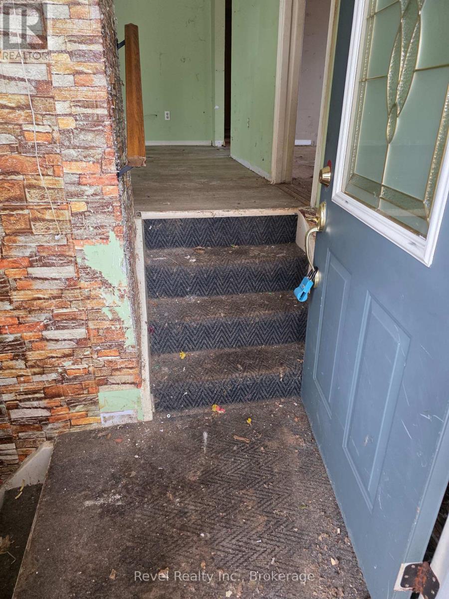 555 19th Street E, Owen Sound, Ontario  N4K 6B3 - Photo 5 - X12824768