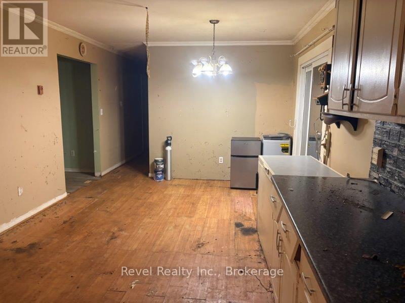 555 19th Street E, Owen Sound, Ontario  N4K 6B3 - Photo 8 - X12824768