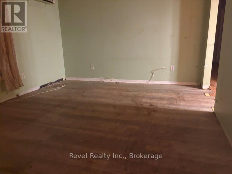 555 19th Street E, Owen Sound, Ontario  N4K 6B3 - Photo 6 - X12824768