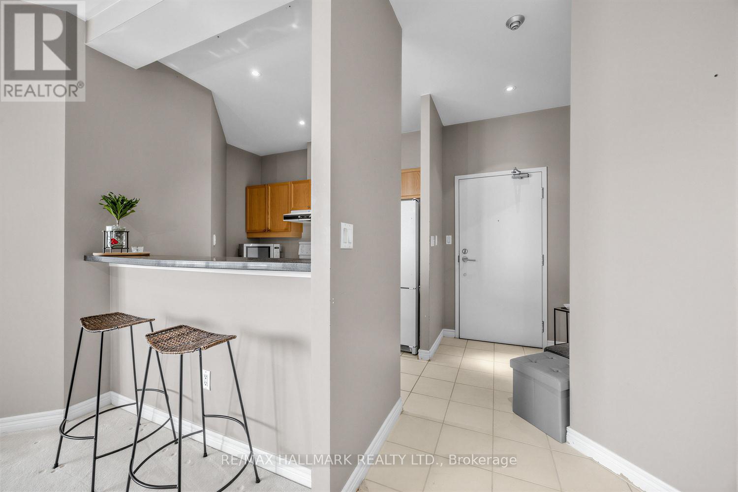 724 - 1 Leaside Park Drive, Toronto, Ontario  M4H 1R1 - Photo 17 - C12847294