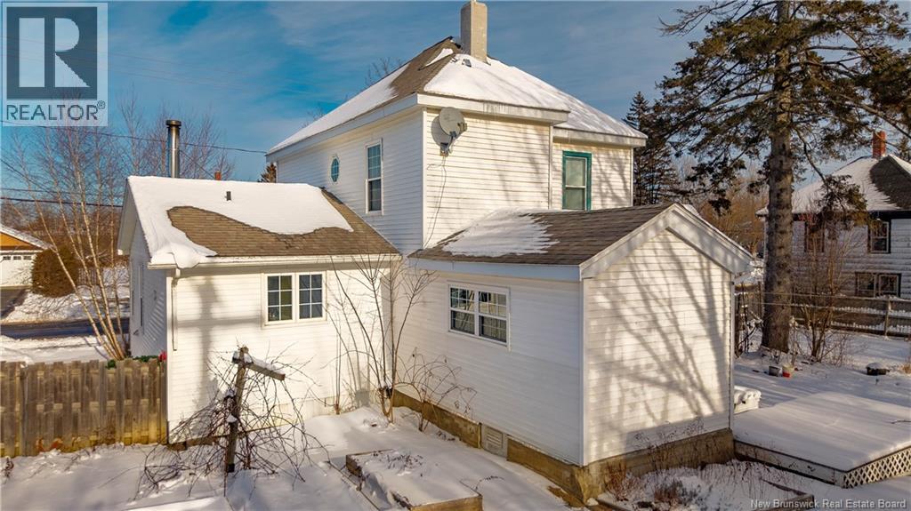 15 Queen E Street, St. Stephen, New Brunswick  E3L 2H9 - Photo 43 - NB134489
