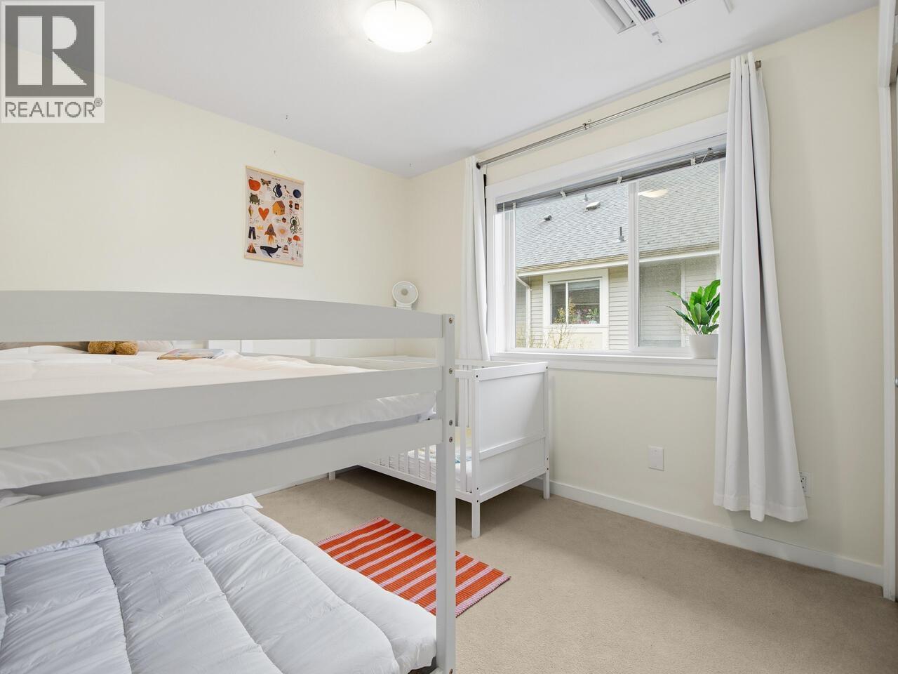 1 7136 18th Avenue, Burnaby, British Columbia  V3N 1H1 - Photo 11 - R3096940