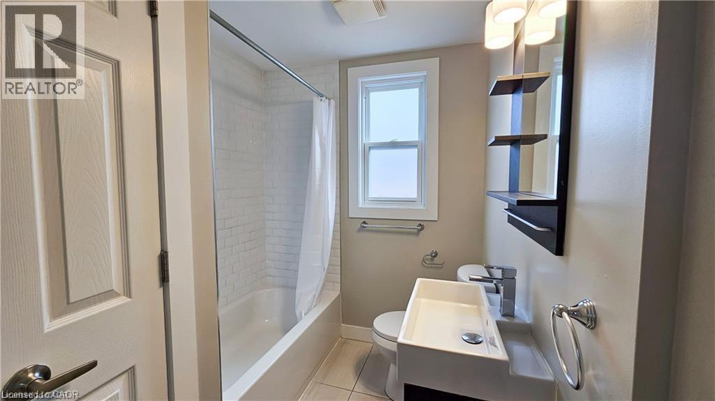 1544 King Street E Unit# 403, Hamilton, Ontario  L8K 1S9 - Photo 8 - 40810271