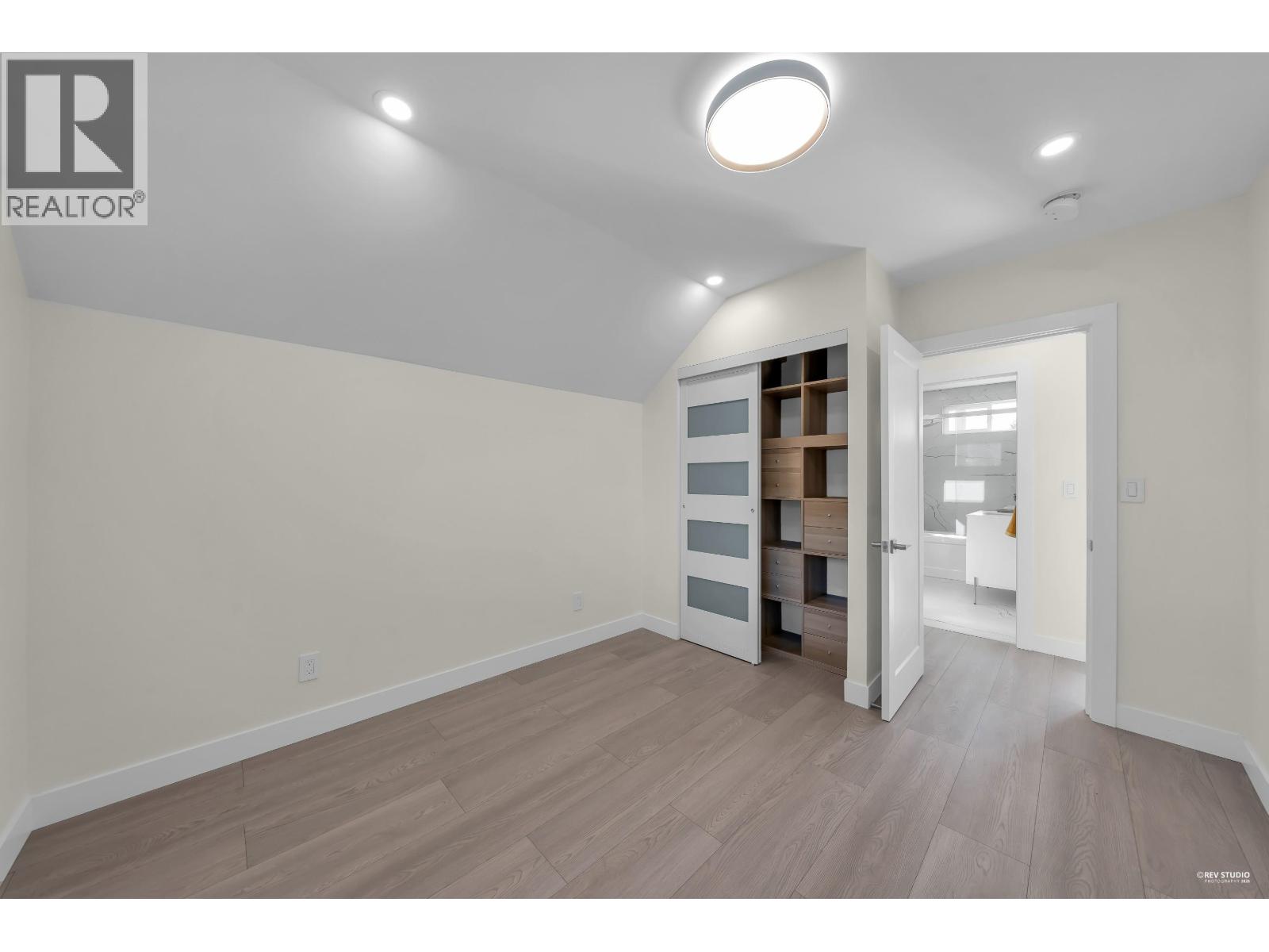 238 E 28th Street, North Vancouver, British Columbia  V7N 1C2 - Photo 24 - R3096954