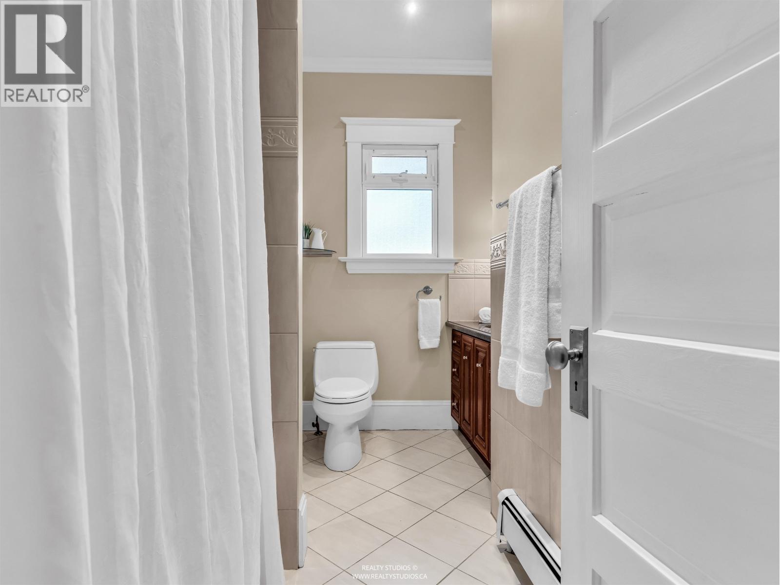 4072 Ontario Street, Vancouver, British Columbia  V5V 3G5 - Photo 12 - R3096977