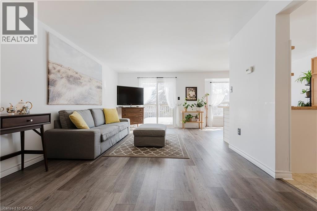 54 Green Valley Drive Unit# 23, Kitchener, Ontario  N2P 1Z9 - Photo 4 - 40809094