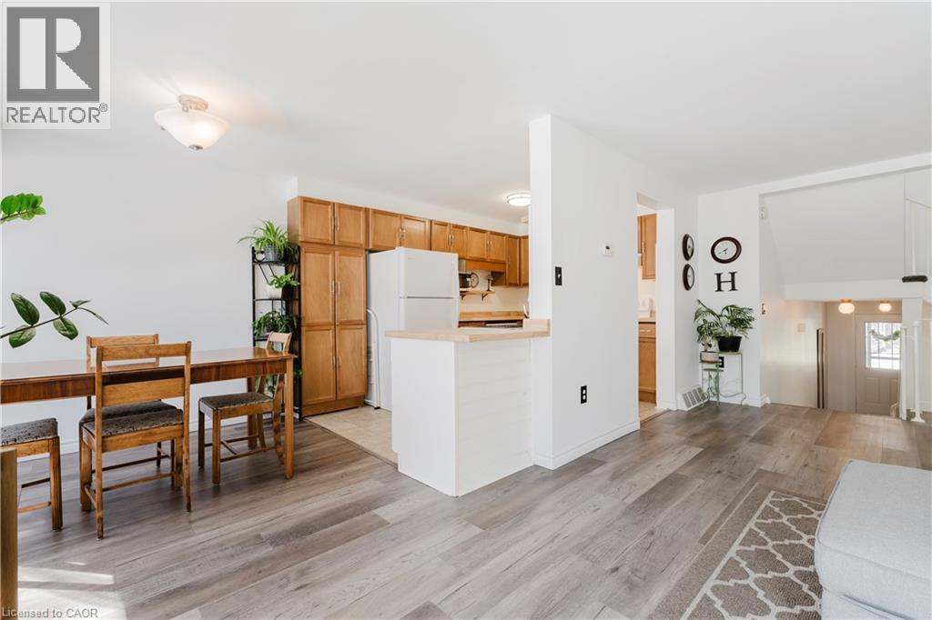 54 Green Valley Drive Unit# 23, Kitchener, Ontario  N2P 1Z9 - Photo 8 - 40809094