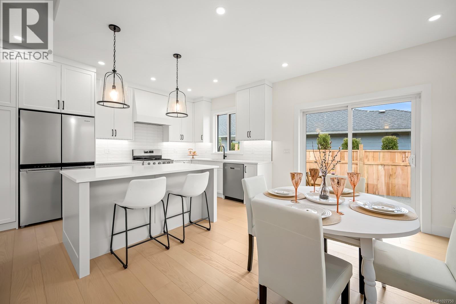 Sl4 865 Grumman Pl, Comox, British Columbia V9M 4H9 - Photo 2 - 1027750