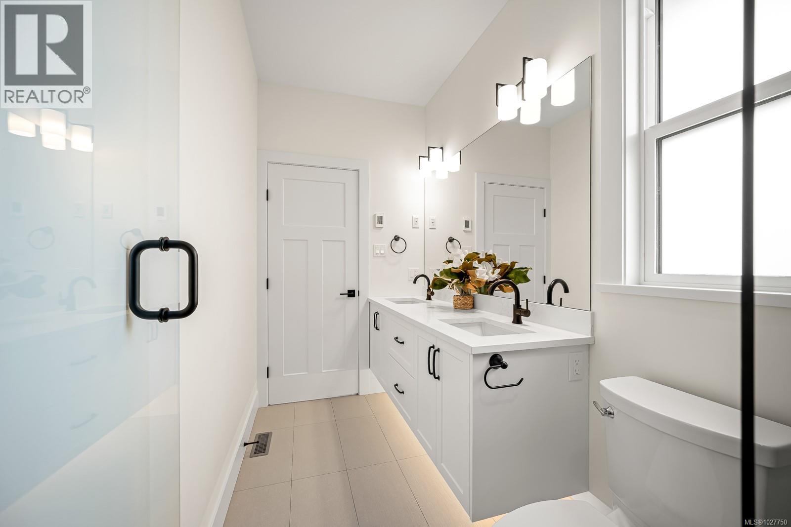 Sl4 865 Grumman Pl, Comox, British Columbia V9M 4H9 - Photo 11 - 1027750