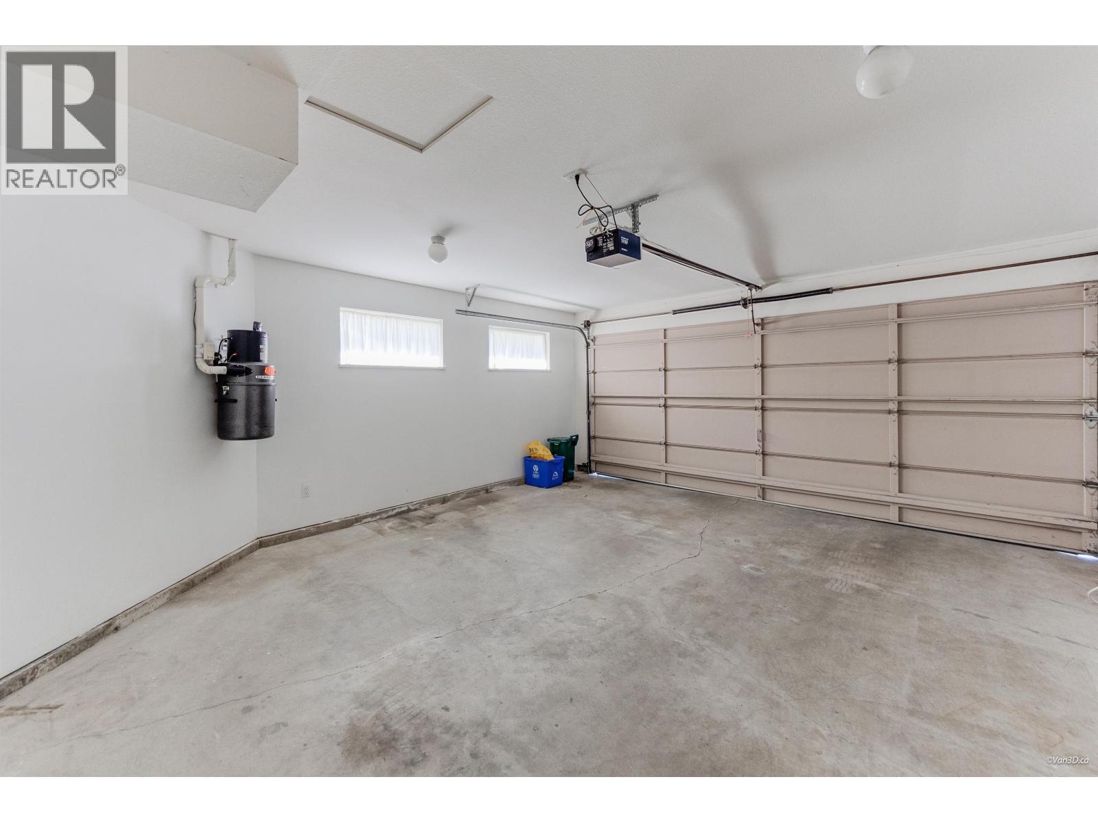 6300 Bouchard Court, Richmond, British Columbia  V7C 5H4 - Photo 32 - R3096869