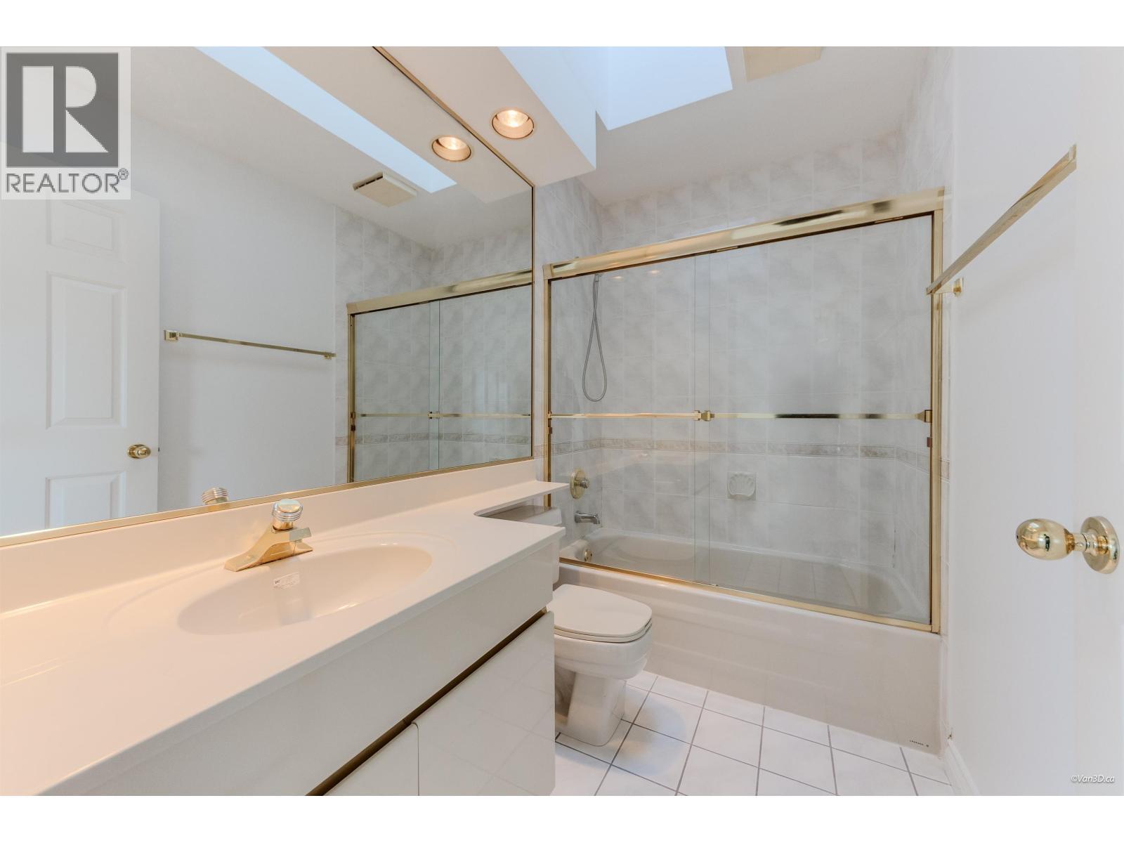 6300 Bouchard Court, Richmond, British Columbia  V7C 5H4 - Photo 31 - R3096869