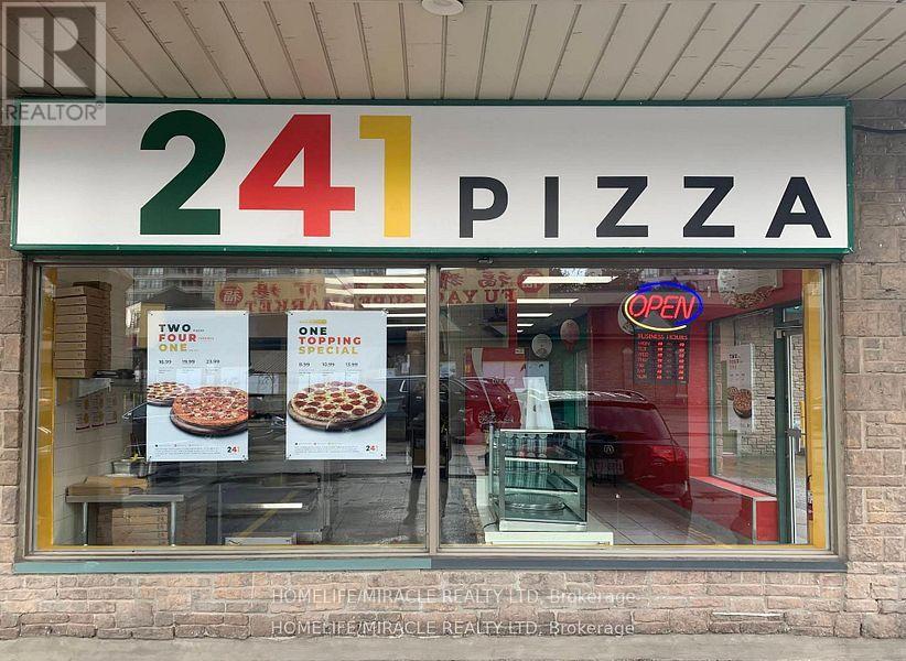 8 GREYSTONE WALK DRIVE, Toronto, Ontario