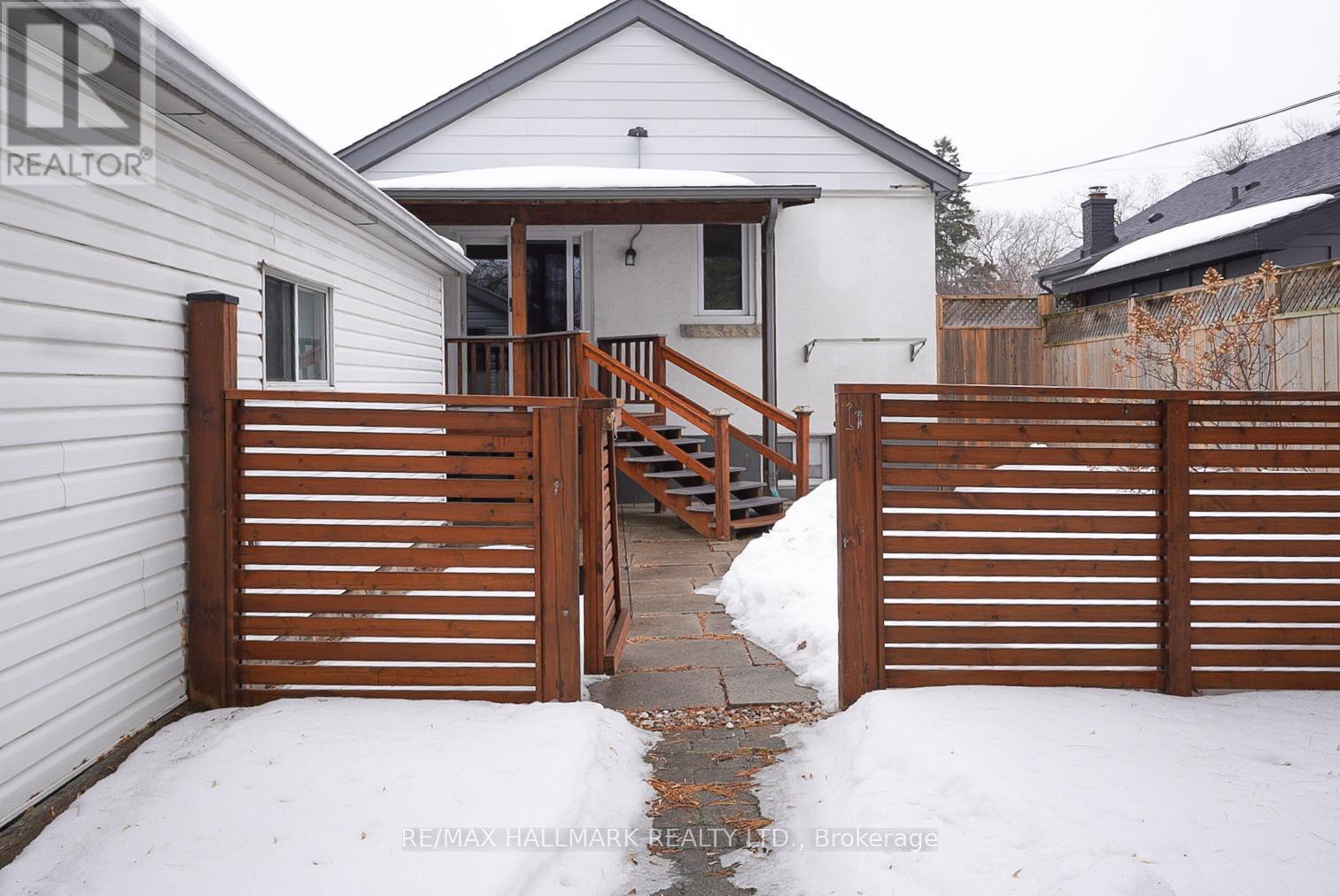 106 Phillip Avenue, Toronto (Birchcliffe-Cliffside), Ontario  M1N 3R4 - Photo 24 - E12855260