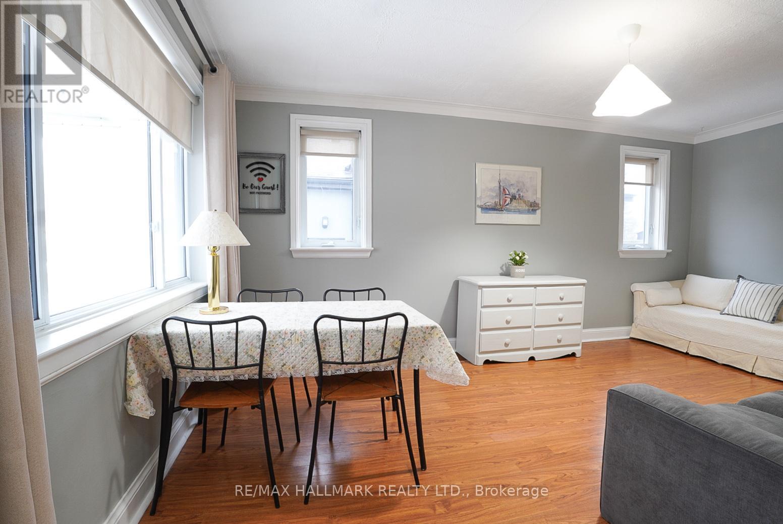 106 Phillip Avenue, Toronto (Birchcliffe-Cliffside), Ontario  M1N 3R4 - Photo 3 - E12855260