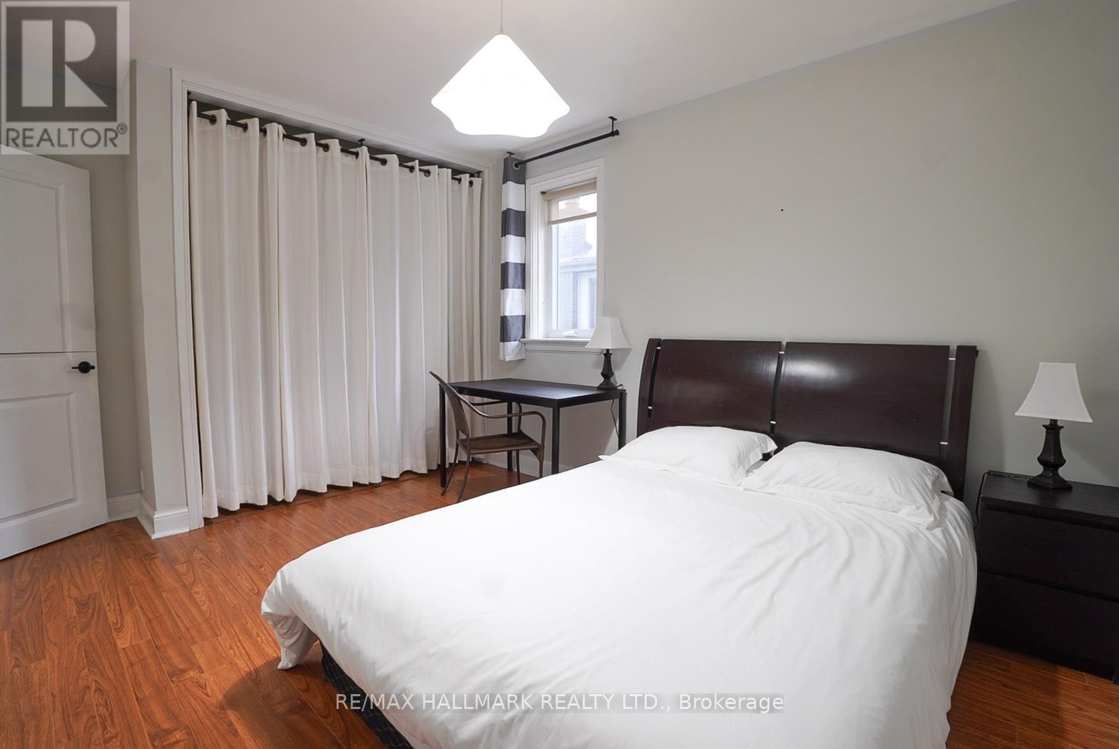 106 Phillip Avenue, Toronto (Birchcliffe-Cliffside), Ontario  M1N 3R4 - Photo 8 - E12855260