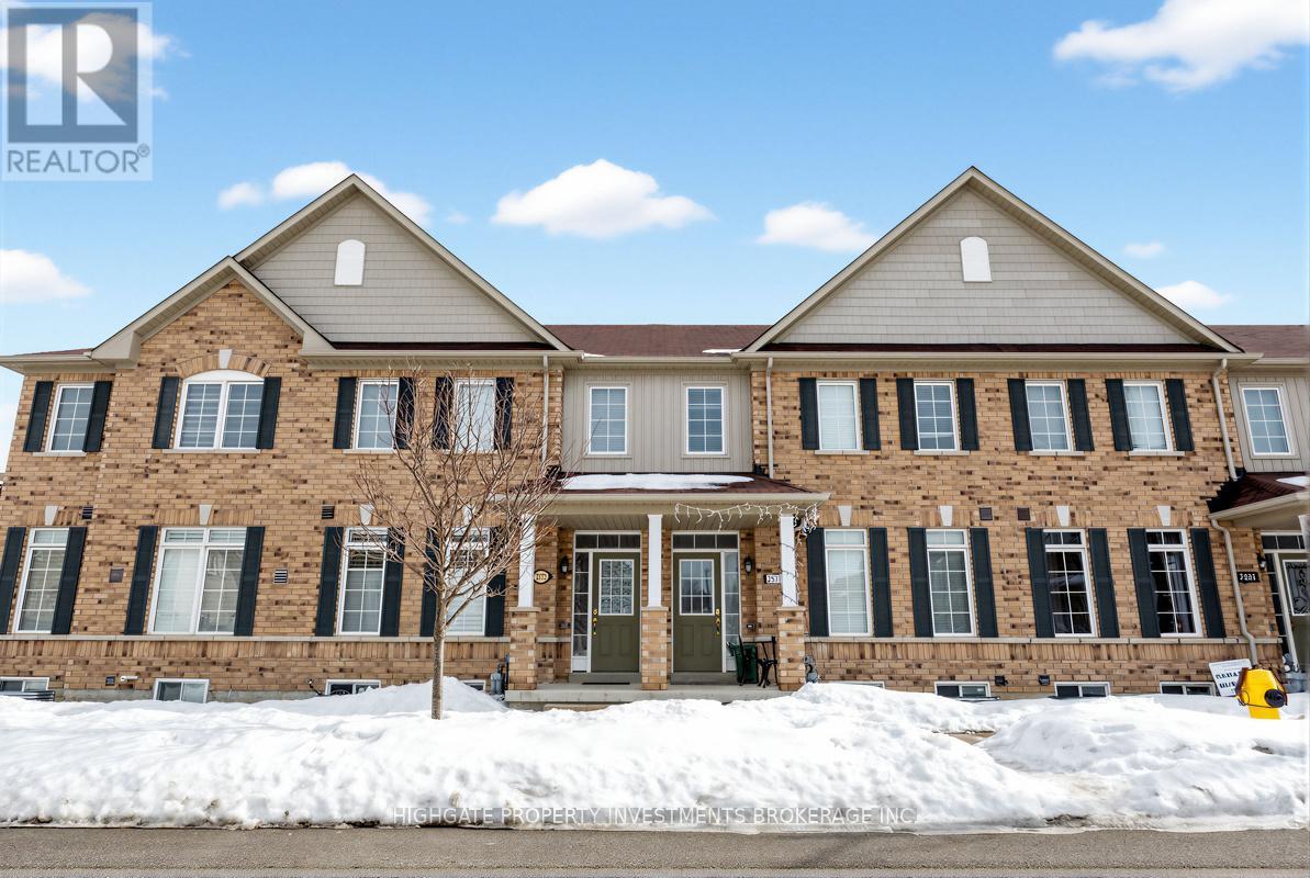 2571 CANADIAN STREET, Pickering, Ontario