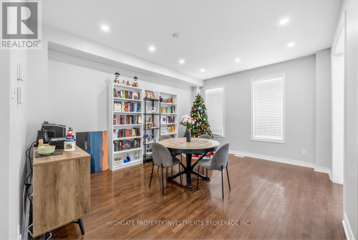 2571 Canadian Street, Pickering (Duffin Heights), Ontario  L1X 0C7 - Photo 8 - E12855302