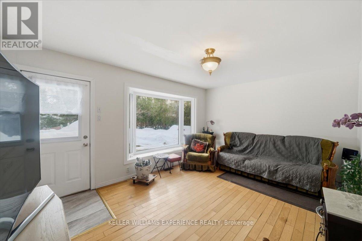 755 Happy Vale Drive, Innisfil (Alcona), Ontario  L9S 2E5 - Photo 12 - N12855294