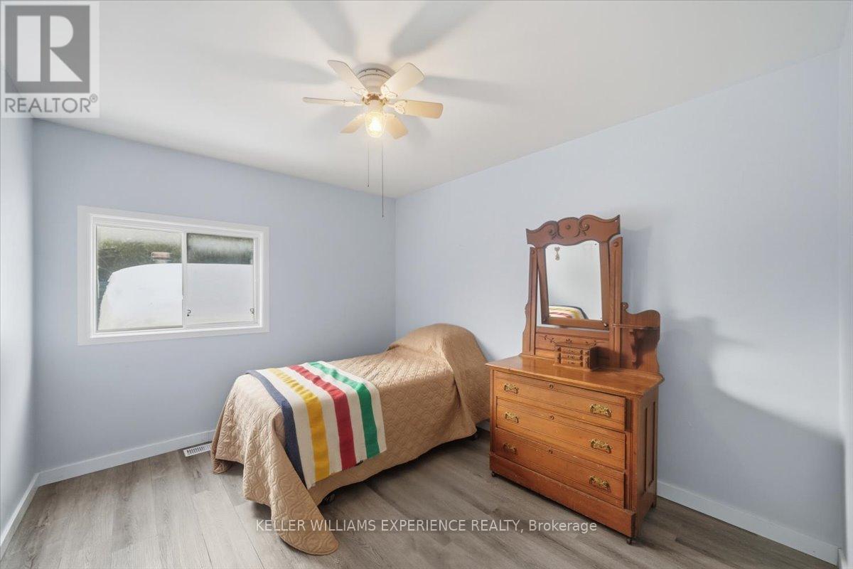 755 Happy Vale Drive, Innisfil (Alcona), Ontario  L9S 2E5 - Photo 15 - N12855294