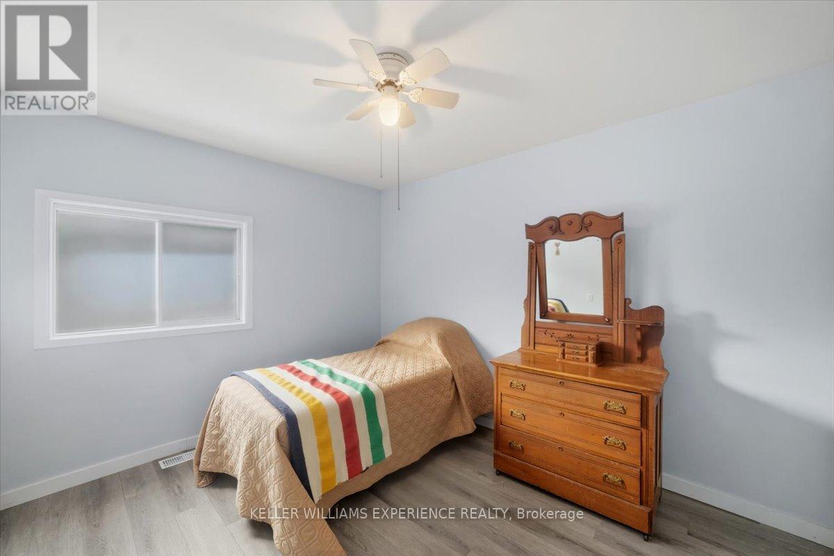 755 Happy Vale Drive, Innisfil (Alcona), Ontario  L9S 2E5 - Photo 17 - N12855294