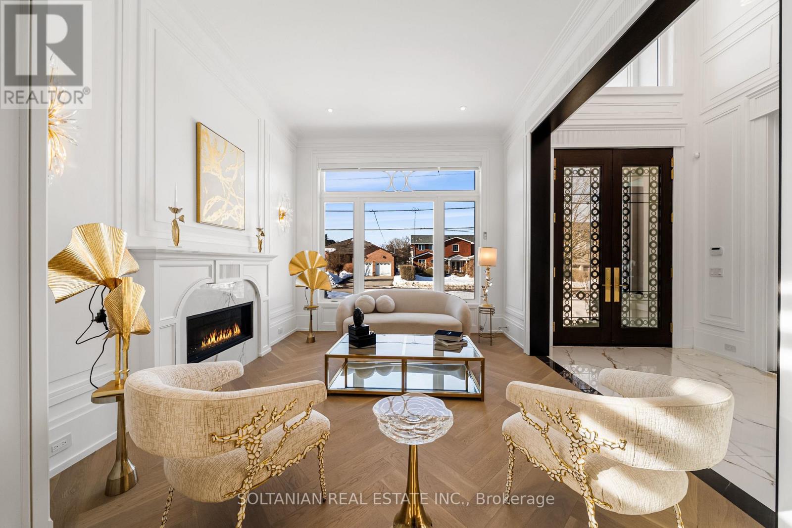 95 May Avenue, Richmond Hill, Ontario  L4C 3S7 - Photo 4 - N12855300