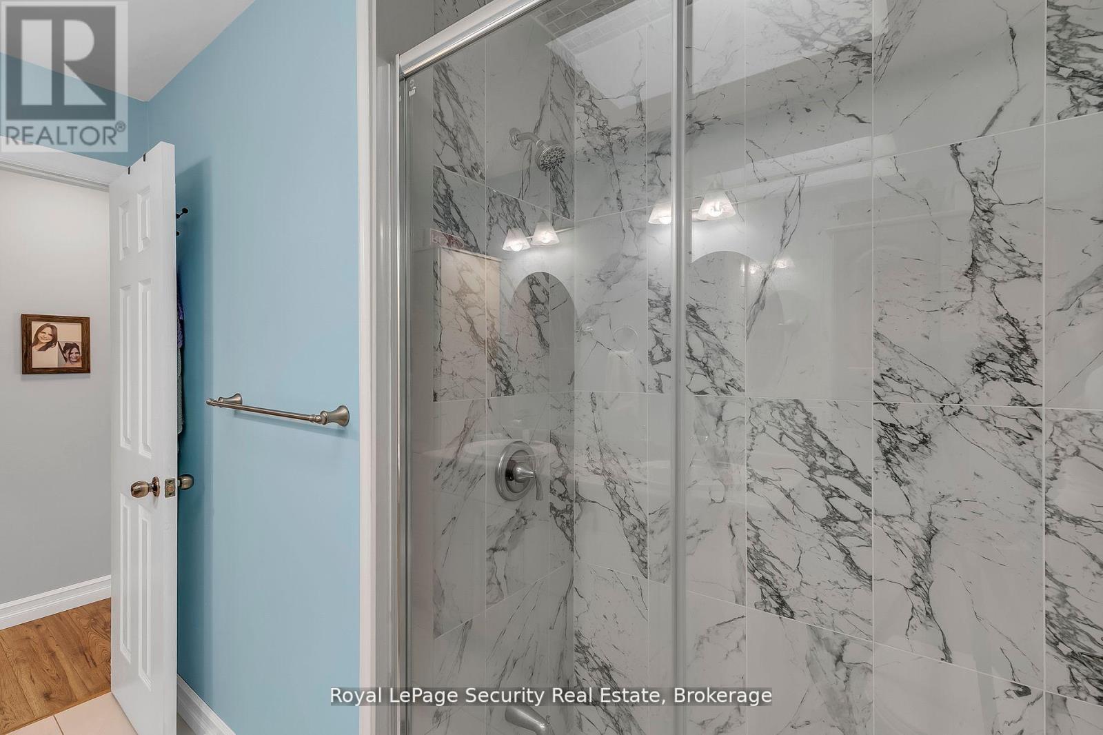 479 Britannia Avenue, Bradford West Gwillimbury (Bradford), Ontario  L3Z 2C9 - Photo 27 - N12855332