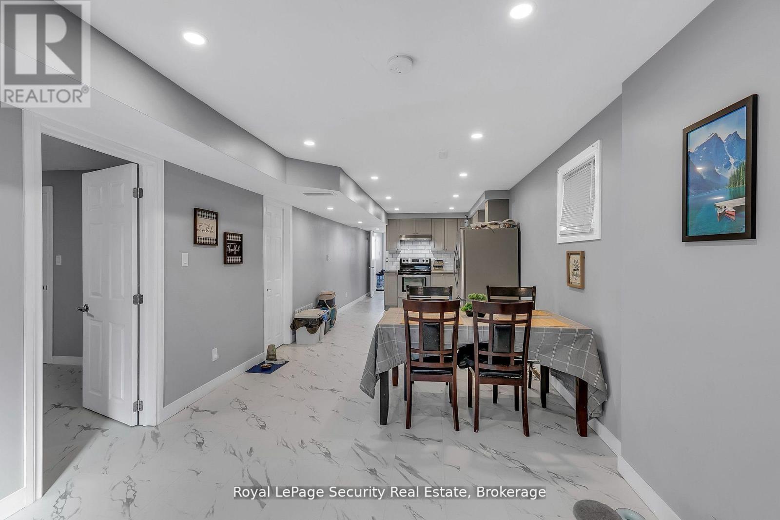 479 Britannia Avenue, Bradford West Gwillimbury (Bradford), Ontario  L3Z 2C9 - Photo 33 - N12855332