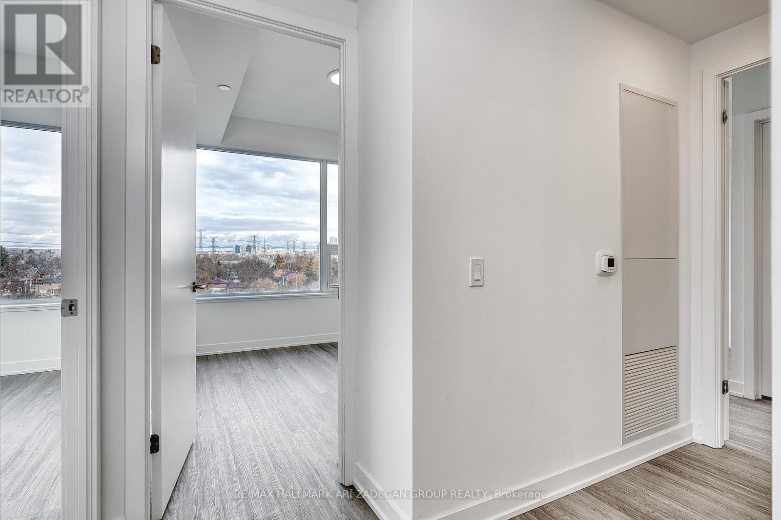 805 - 8188 Yonge Street, Vaughan (Uplands), Ontario  L4J 1W5 - Photo 13 - N12855338