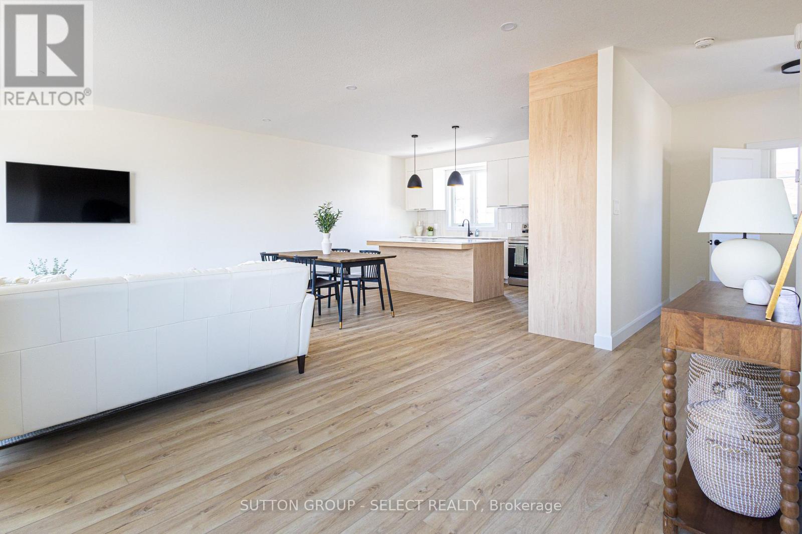 2 - 233 Upper Queen Street, Thames Centre (Thorndale), Ontario  N0M 2P0 - Photo 6 - X12819266