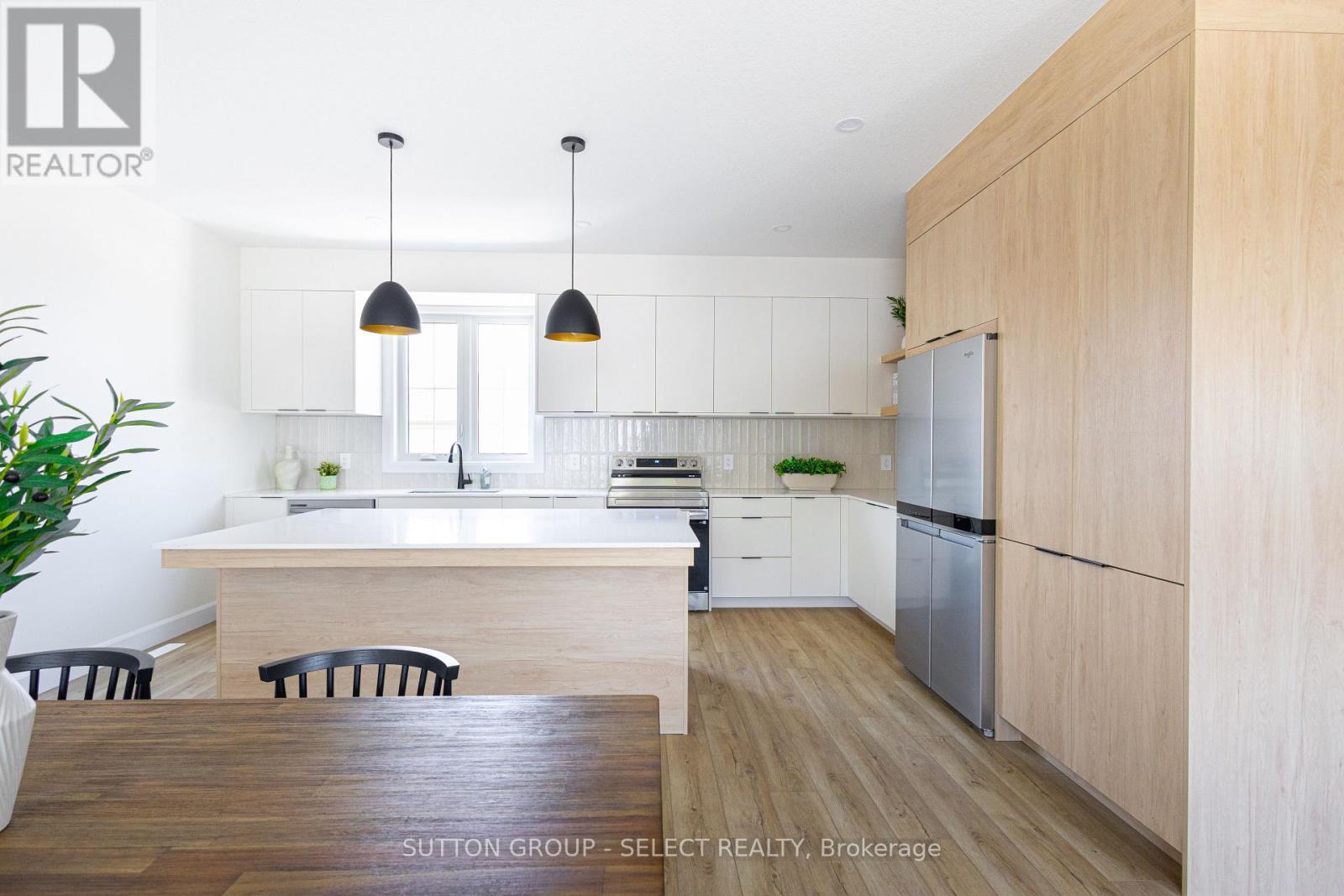 2 - 233 Upper Queen Street, Thames Centre (Thorndale), Ontario  N0M 2P0 - Photo 8 - X12819266