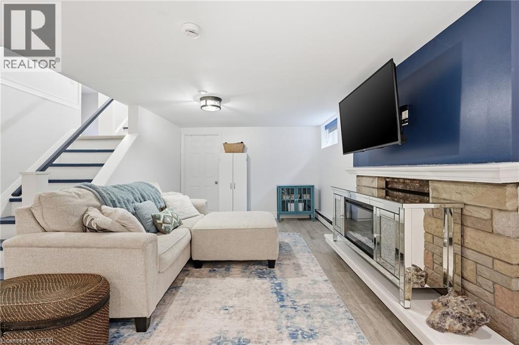 6 Brierwood Avenue, Grimsby, Ontario  L3M 1J6 - Photo 27 - 40810195